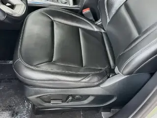 Ford Explorer 2022 AWD XLT 4dr SUV