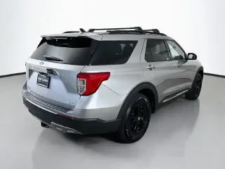 Ford Explorer 2022 AWD XLT 4dr SUV