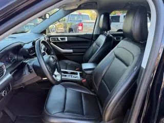 Ford Explorer 2023 AWD XLT 4dr SUV