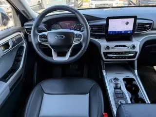Ford Explorer 2023 AWD XLT 4dr SUV