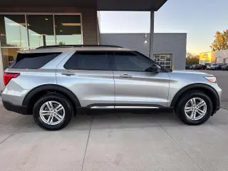 Ford Explorer 2023 AWD XLT 4dr SUV