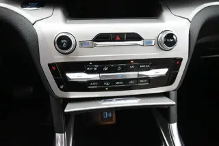 Ford Explorer 2024 AWD XLT 4dr SUV