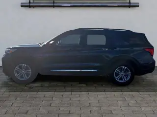 Ford Explorer 2023 AWD XLT 4dr SUV