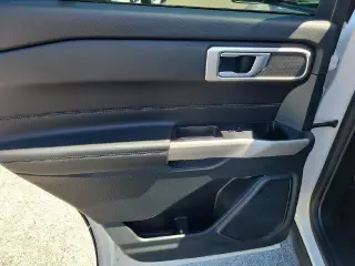 Ford Explorer 2023 XLT 4dr SUV
