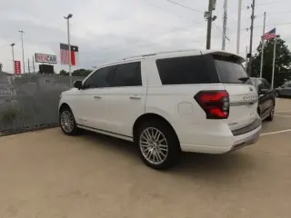 Ford Expedition 2023 4x2 Platinum 4dr SUV