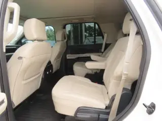 Ford Expedition 2023 4x2 Platinum 4dr SUV