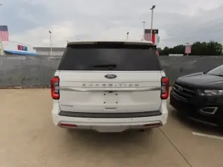 Ford Expedition 2023 4x2 Platinum 4dr SUV