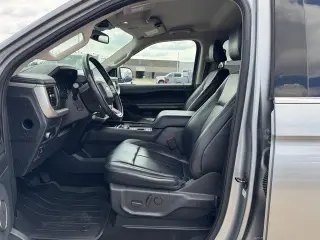 Ford Expedition 2022 4x2 XLT 4dr SUV