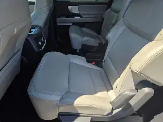 Ford Expedition 2025 4x2 Active 4dr SUV