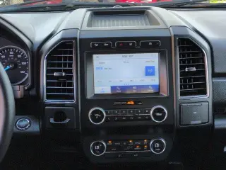 Ford Expedition 2021 4x4 XL 4dr SUV