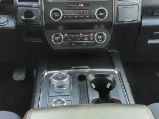 Ford Expedition 2021 4x4 XL 4dr SUV