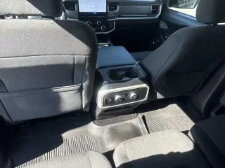 Ford Expedition MAX 2022 4x4 XLT 4dr SUV