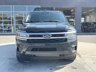 Ford Expedition MAX 2022 4x4 XLT 4dr SUV