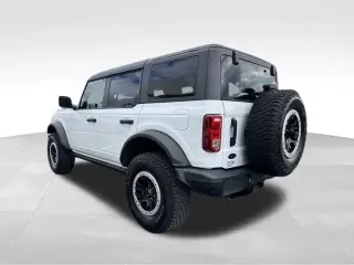 Ford Bronco 2023 4x4 Black Diamond Advanced 4dr SUV