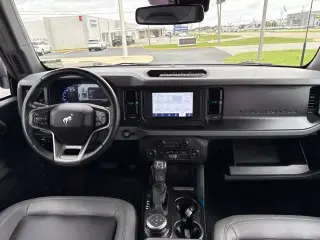 Ford Bronco 2023 4x4 Black Diamond Advanced 4dr SUV