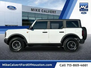 Ford Bronco 2023 4x4 Base Advanced 4dr SUV