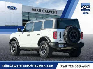Ford Bronco 2023 4x4 Base Advanced 4dr SUV
