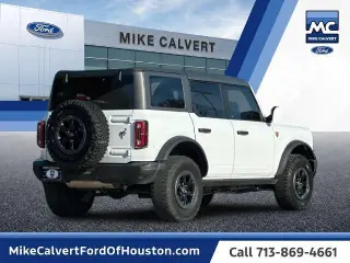 Ford Bronco 2023 4x4 Base Advanced 4dr SUV