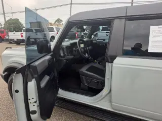 Ford Bronco 2022 4x4 Big Bend 4dr SUV