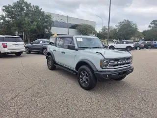 Ford Bronco 2022 4x4 Big Bend 4dr SUV