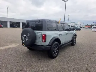 Ford Bronco 2022 4x4 Big Bend 4dr SUV
