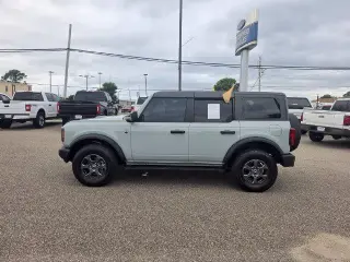 Ford Bronco 2022 4x4 Big Bend 4dr SUV