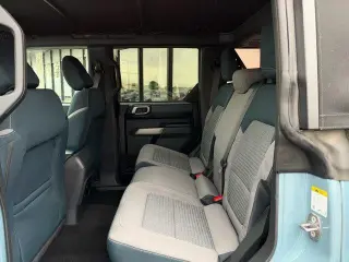 Ford Bronco 2022 4x4 Base 4dr SUV