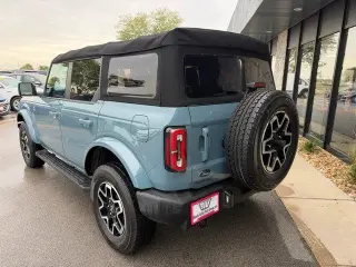 Ford Bronco 2022 4x4 Base 4dr SUV