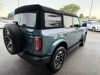 Ford Bronco 2022 4x4 Base 4dr SUV