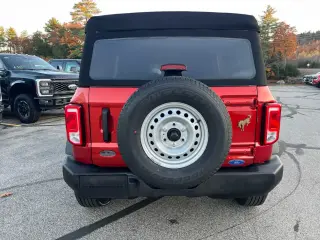 Ford Bronco 2023 4x4 Base 4dr SUV