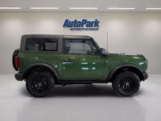 Ford Bronco 2023 4x4 Black Diamond SUV 2 puertas