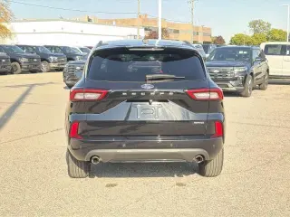 Ford Escape 2023 AWD ST-Line 4dr SUV