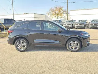 Ford Escape 2023 AWD ST-Line 4dr SUV