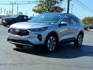 Ford Escape 2024 AWD Platinum 4dr SUV