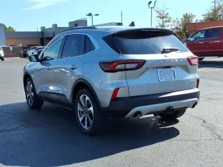 Ford Escape 2024 AWD Platinum 4dr SUV