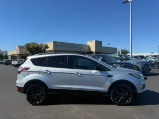Ford Escape 2017 AWD SE 4dr SUV