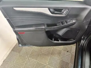 Ford Escape 2022 AWD SE 4dr SUV