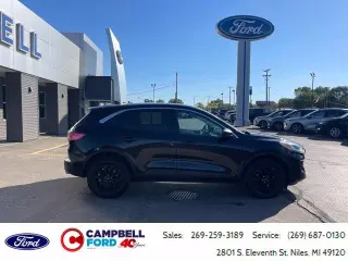 Ford Escape 2022 AWD SE 4dr SUV