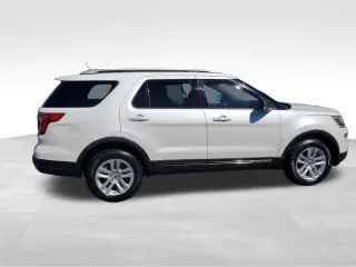 Ford Explorer 2019 AWD XLT 4dr SUV