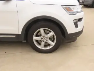 Ford Explorer 2018 XLT 4dr SUV