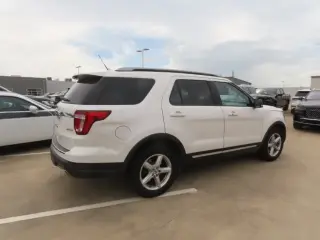 Ford Explorer 2018 XLT 4dr SUV