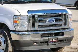 Ford E-Series 2024 E-350 SD 2dr 158 in. WB SRW Cutaway Chassis