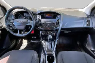 Ford Focus 2018 SE 4dr Hatchback