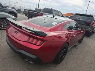 Ford Mustang 2024 GT Premium 2 Fastback