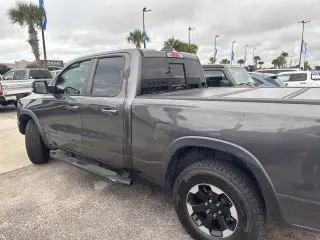 Ram 1500 2019 4x4 Rebel 4dr Quad Cab 6.4 ft. SB Camión de carga