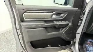 Ram 1500 2022 4x4 Big Horn 4p Cab Quad 6,4 pies SB Pickup