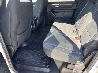Ram 1500 2019 4x4 Big Horn 4dr Crew Cab 5.6 ft. SB Pickup