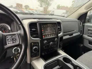 Ram 1500 2016 4x4 Big Horn 4dr Crew Cab 5.5 ft. SB Pickup
