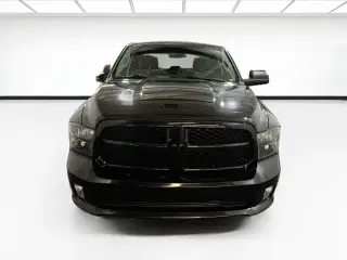 Ram 1500 2016 4x4 Express 4dr Crew Cab 5.5 ft. SB Pickup