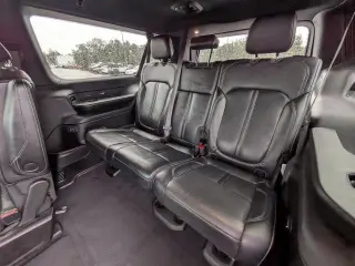 Jeep Wagoneer L 2024 4x4 Serie II SUV 4 puertas